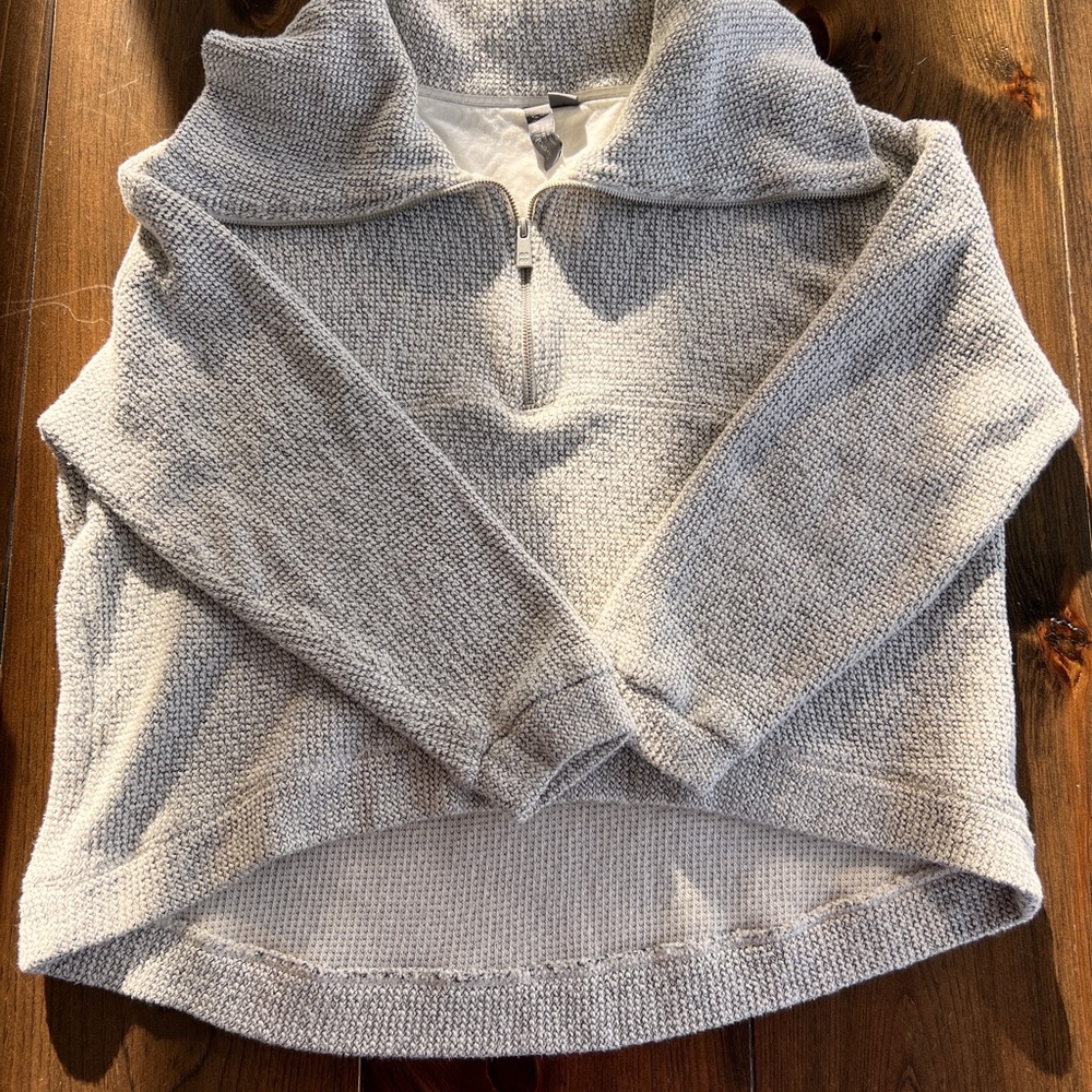 Beautiful Sweaty Betty London Cozy Gray Quarter-Zip Sweatshirt